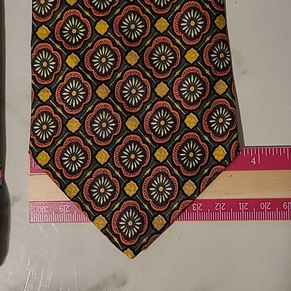 J. Crew Men's SILK Patterned Ties Multicolor Set (2) Career Professional Preppy